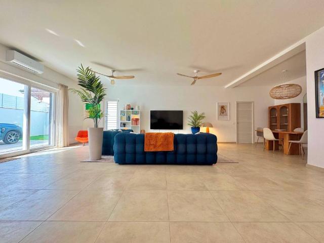 Villa Indipendente in vendita a Guidonia Montecelio, Roma Capitale
