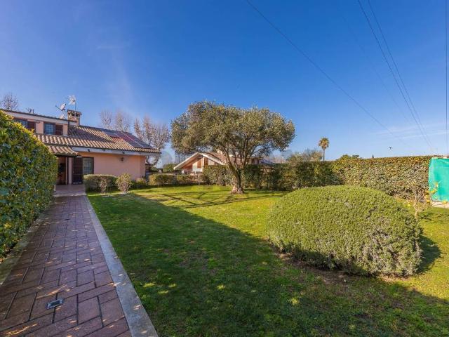 Villa Indipendente in vendita a Guidonia Montecelio, Roma Capitale