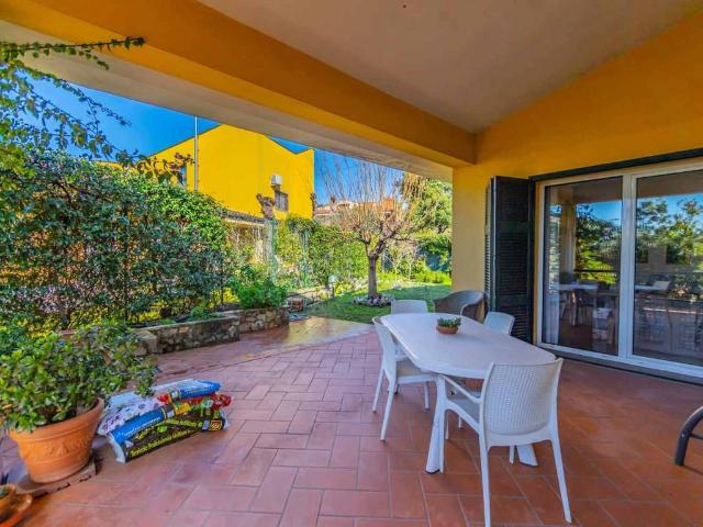 Villa Indipendente in vendita a Guidonia Montecelio, Roma Capitale
