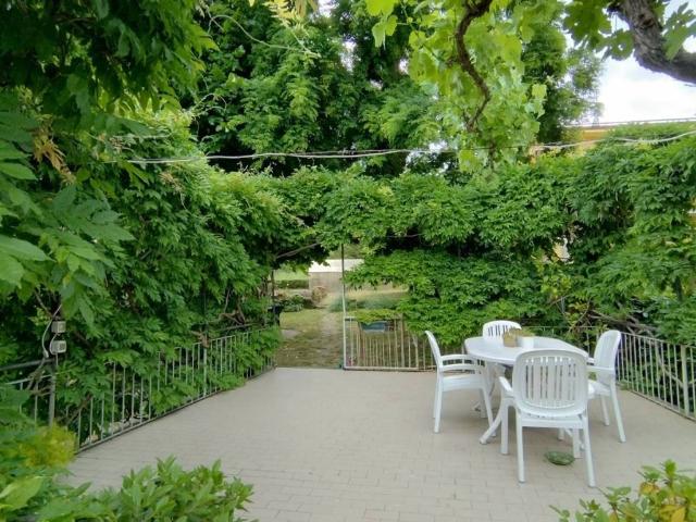 Villa Indipendente in vendita a Unione di comuni Terre di Castelli, Guiglia