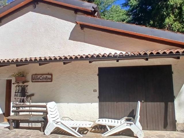 Villa Indipendente in vendita a Unione di comuni Terre di Castelli, Guiglia