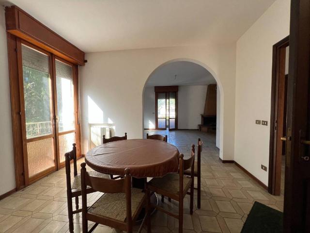 Villa Indipendente in vendita a Unione di comuni Terre di Castelli, Guiglia