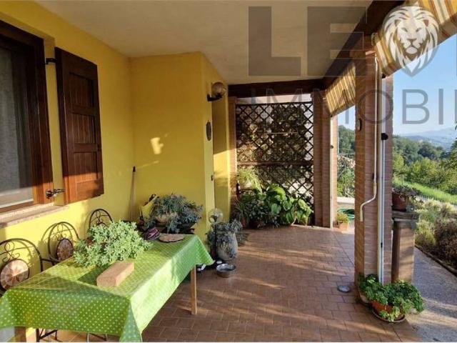 Villa Indipendente in vendita a Unione di comuni Terre di Castelli, Guiglia