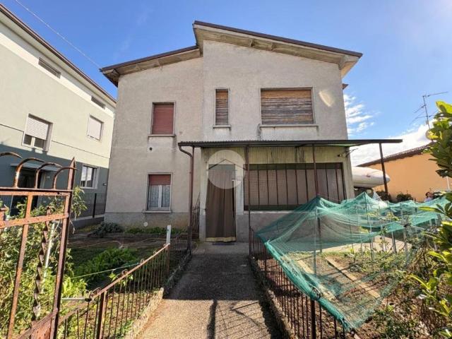 Villa Indipendente in vendita a Sale, Gussago