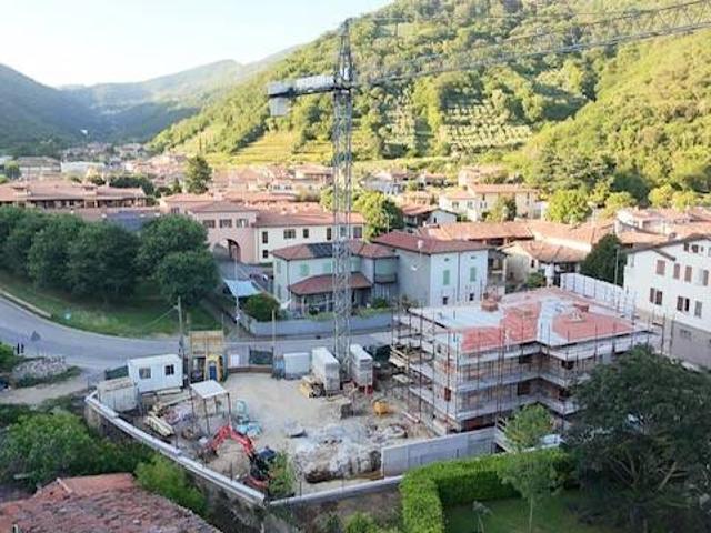 Villa Indipendente in vendita a Gussago, Lombardia