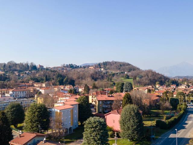 Villa Indipendente in vendita a Imbersago, Lombardia