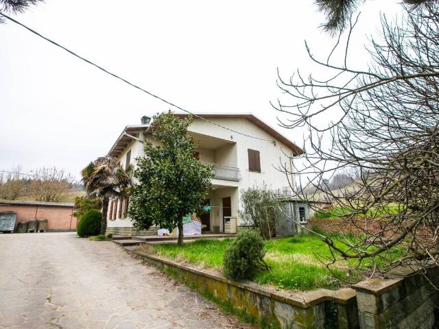 Villa Indipendente in vendita a Nuovo Circondario Imolese, Imola