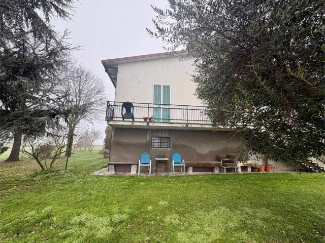 Villa Indipendente in vendita a Nuovo Circondario Imolese, Imola