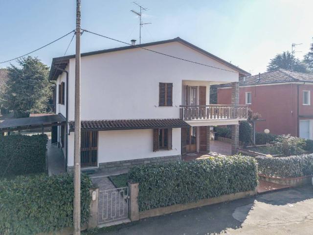 Villa Indipendente in vendita a Nuovo Circondario Imolese, Imola