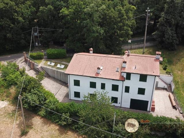 Villa Indipendente in vendita a Nuovo Circondario Imolese, Imola