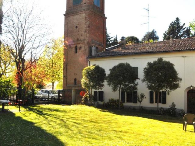 Villa Indipendente in vendita a Nuovo Circondario Imolese, Imola