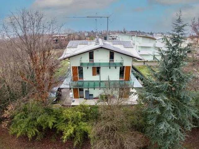 Villa Indipendente in vendita a Nuovo Circondario Imolese, Imola