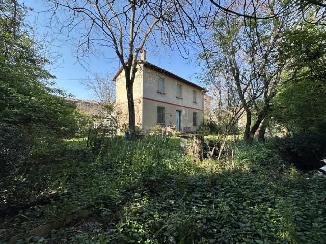 Villa Indipendente in vendita a Nuovo Circondario Imolese, Imola