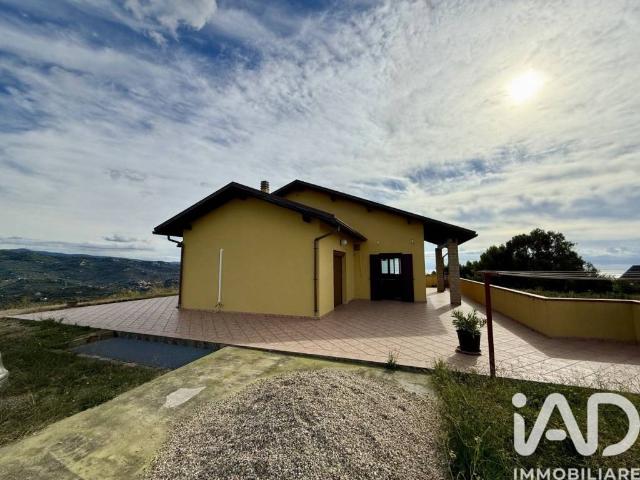 Villa Indipendente in vendita a Artallo, Imperia