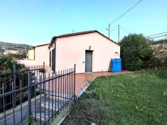 Villa Indipendente in vendita a Caramagnetta, Imperia