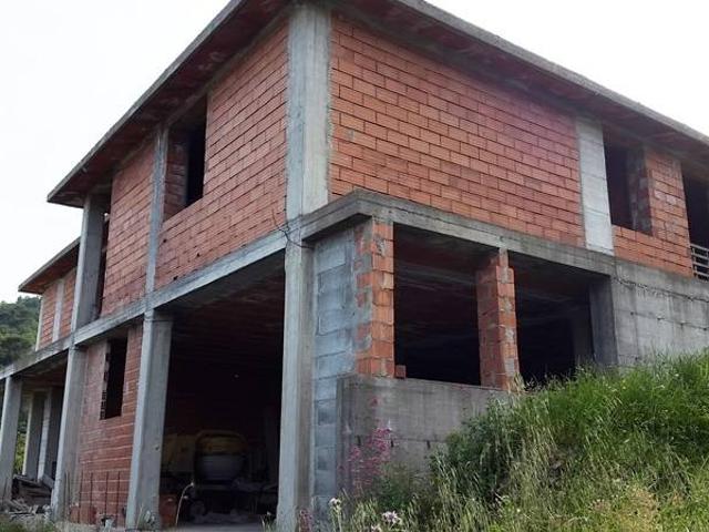 Villa Indipendente in vendita a Imperia, Liguria