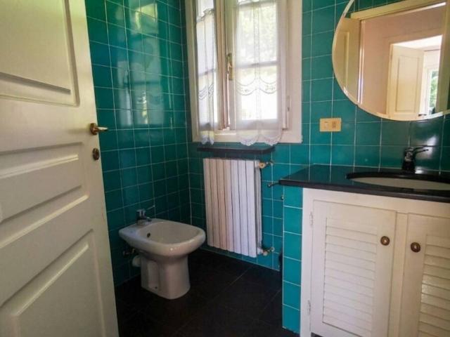 Villa Indipendente in vendita a Imperia, Liguria