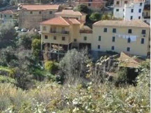 Villa Indipendente in vendita a Imperia, Liguria