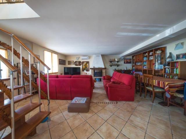 Villa Indipendente in vendita a Torrazza, Imperia