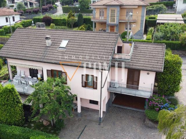 Villa Indipendente in vendita a Comunità Montana del Piambello, Induno Olona