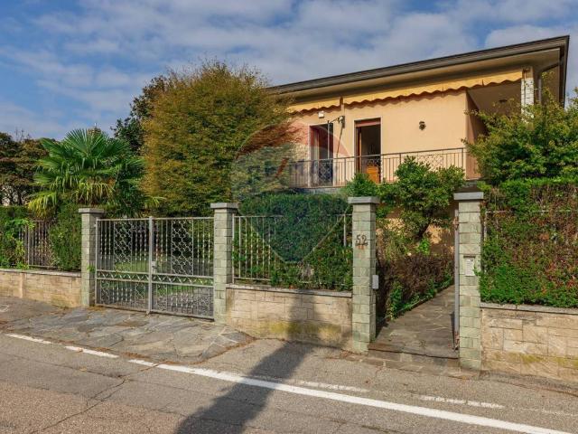 Villa Indipendente in vendita a Comunità Montana del Piambello, Induno Olona