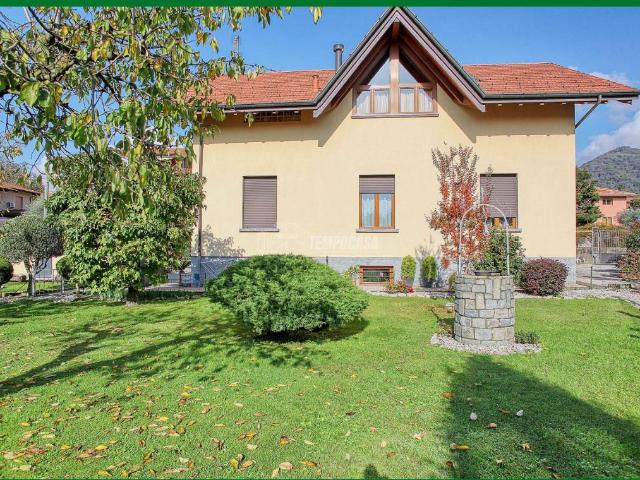 Villa Indipendente in vendita a Comunità Montana del Piambello, Induno Olona