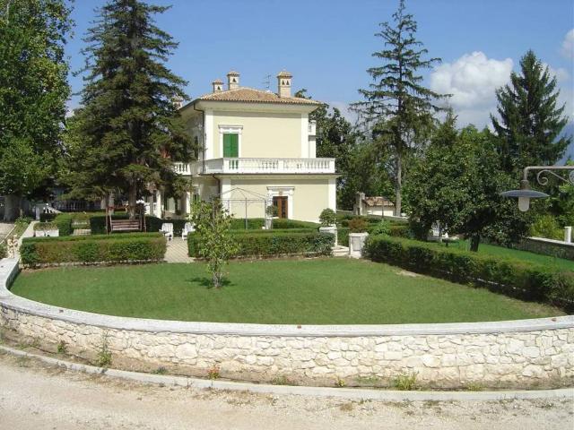 Villa Indipendente in vendita a Introdacqua, Abruzzo