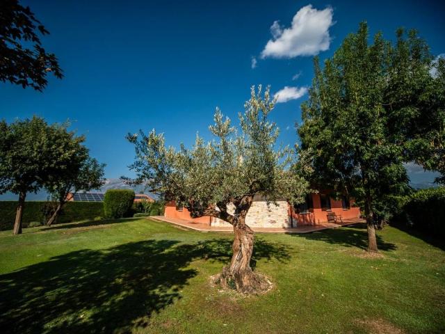 Villa Indipendente in vendita a Introdacqua, Abruzzo