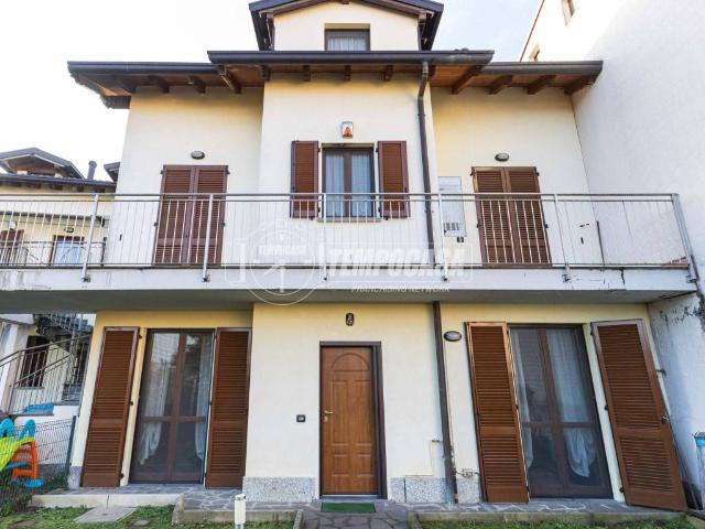Villa Indipendente in vendita a Villa Romanò, Inverigo