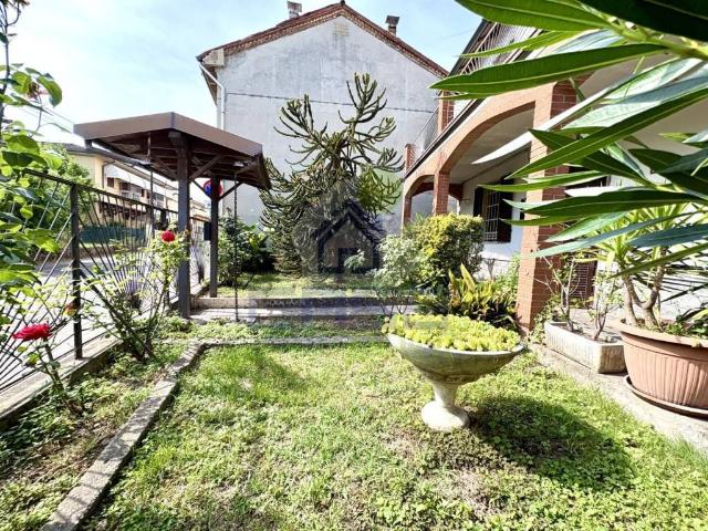 Villa Indipendente in vendita a Inverno E Monteleone, Lombardia