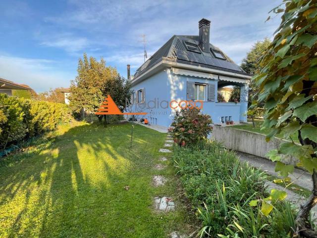 Villa Indipendente in vendita a Inzago, Lombardia
