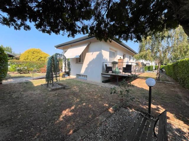 Villa Indipendente in vendita a Villaggio Residenziale Inzago, Inzago