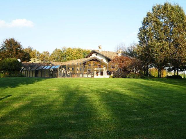 Villa Indipendente in vendita a Inzago, Lombardia