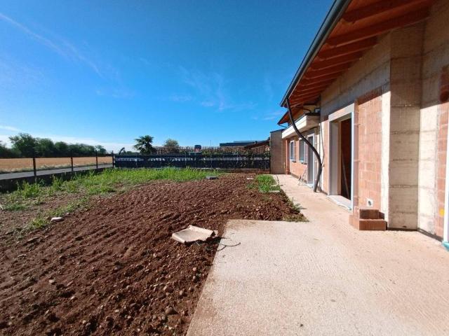 Villa Indipendente in vendita a Inzago, Lombardia