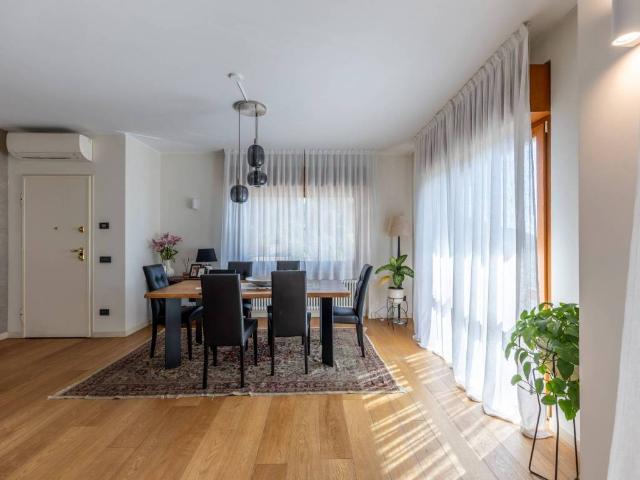 Villa Indipendente in vendita a Comunità montana del Sebino bresciano, Iseo