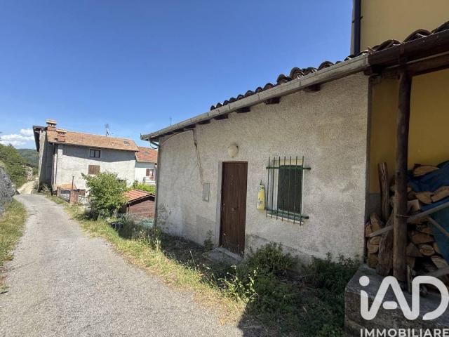 Villa Indipendente in vendita a Isola Del Cantone, Liguria