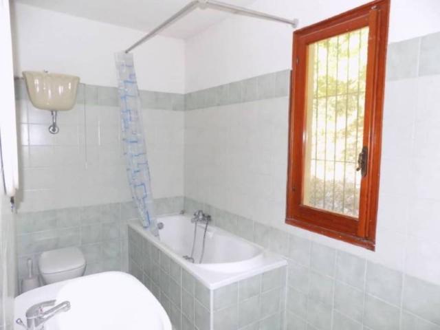 Villa Indipendente in vendita a Isola Del Cantone, Liguria