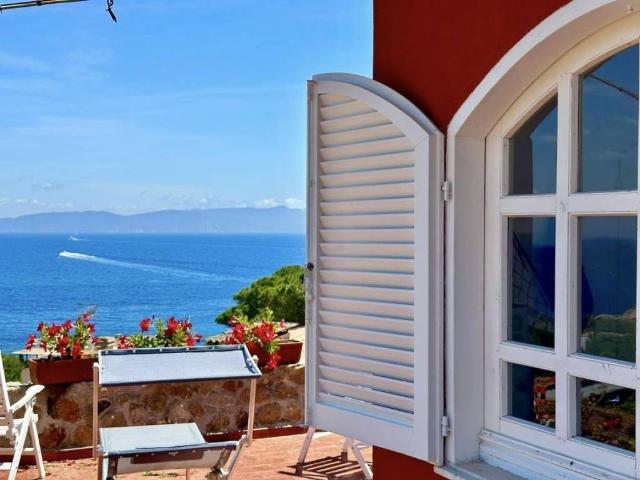 Villa Indipendente in vendita a Isola del Giglio, Giglio Castello
