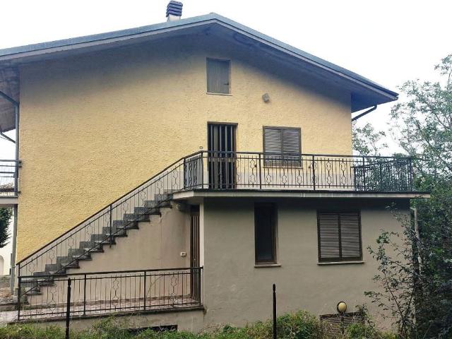 Villa Indipendente in vendita a Isola Del Gran Sasso, Abruzzo