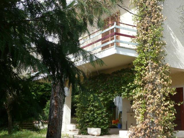 Villa Indipendente in vendita a Isola Del Gran Sasso, Abruzzo