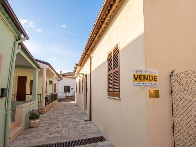 Villa Indipendente in vendita a Isola Del Liri E Superiore, Lazio