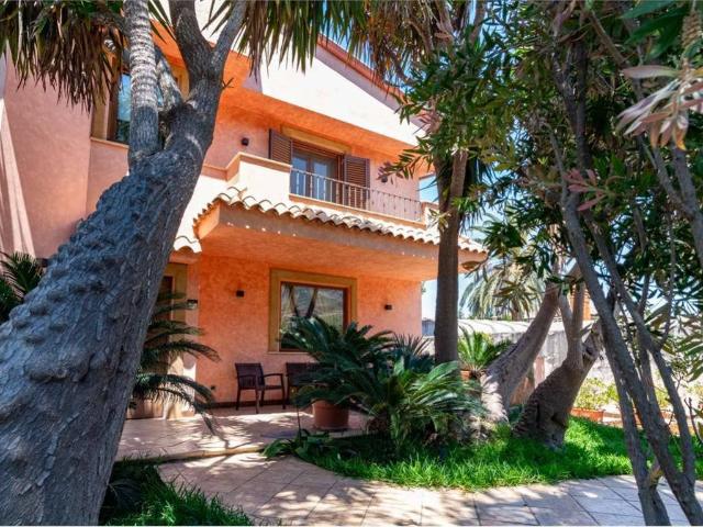 Villa Indipendente in vendita a Isola Delle Femmine, Sicilia