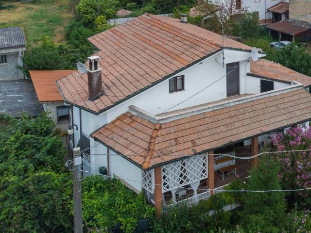 Villa Indipendente in vendita a Piemonte, Alessandria