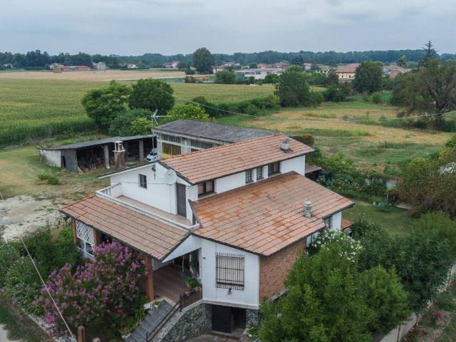 Villa Indipendente in vendita a Piemonte, Alessandria