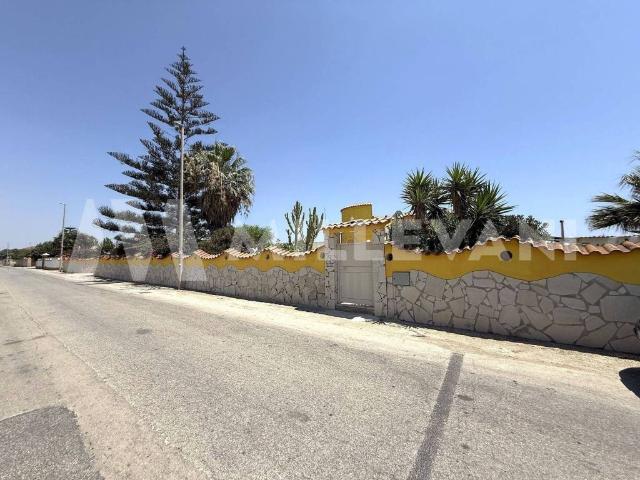 Villa Indipendente in vendita a Marina di Marza, Ispica