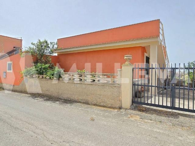 Villa Indipendente in vendita a Ispica, Sicilia