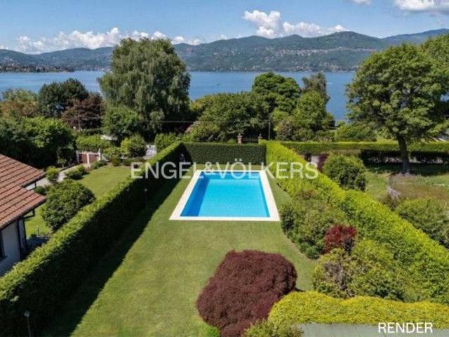 Villa Indipendente in vendita a Ispra, Lombardia