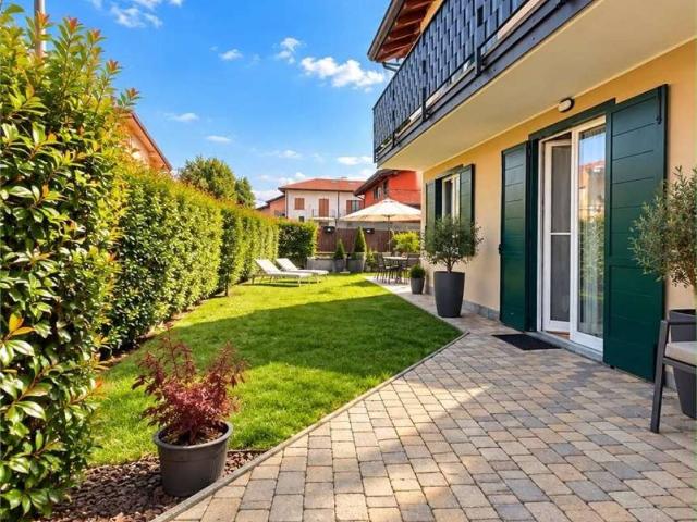 Villa Indipendente in vendita a Barza, Ispra