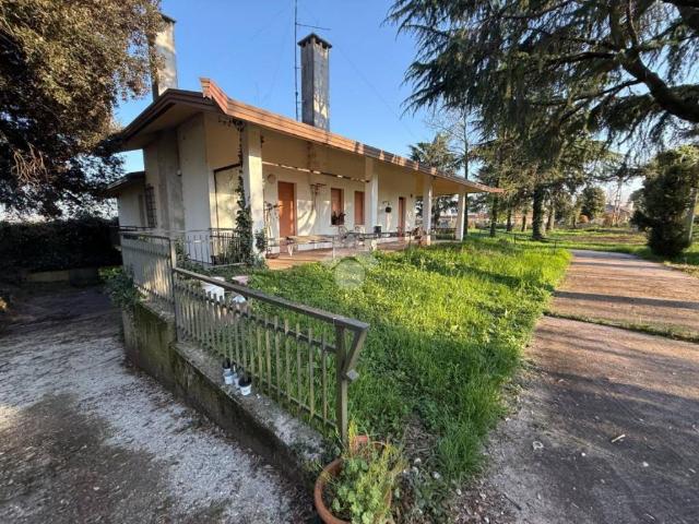 Villa Indipendente in vendita a Carpenedo, Vedelago
