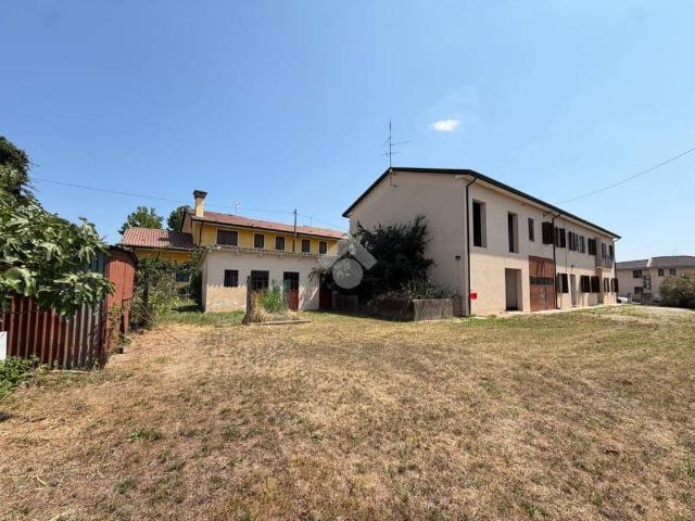 Villa Indipendente in vendita a Istrana, Veneto